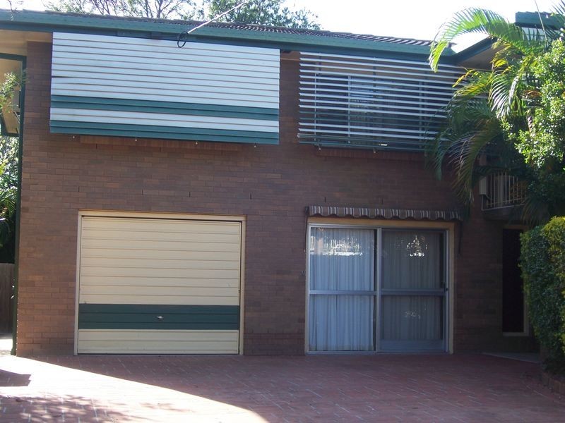 6 Strathford Avenue, Albany Creek QLD 4035