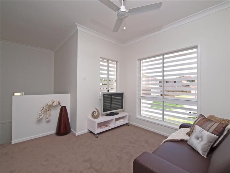 8 Melia Court, Eatons Hill QLD 4037