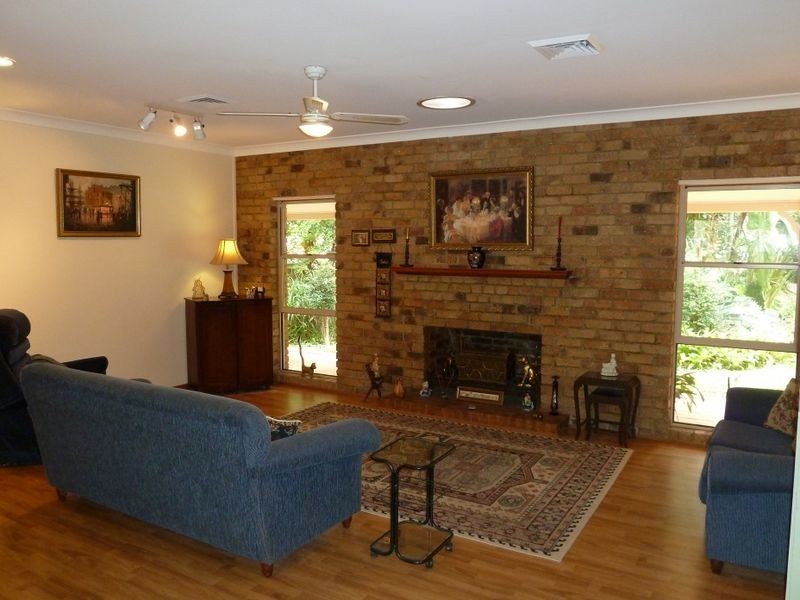 13 Spotted Gum Lane, Cashmere QLD 4500