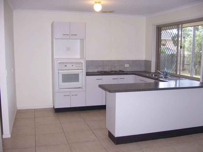 56 Faheys Rd, Albany Creek QLD 4035
