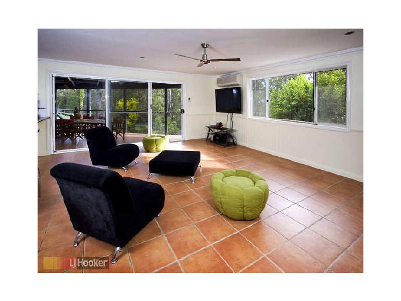 Eatons Hill QLD 4037