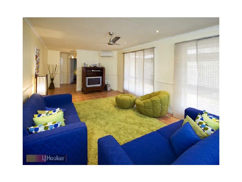 Eatons Hill QLD 4037