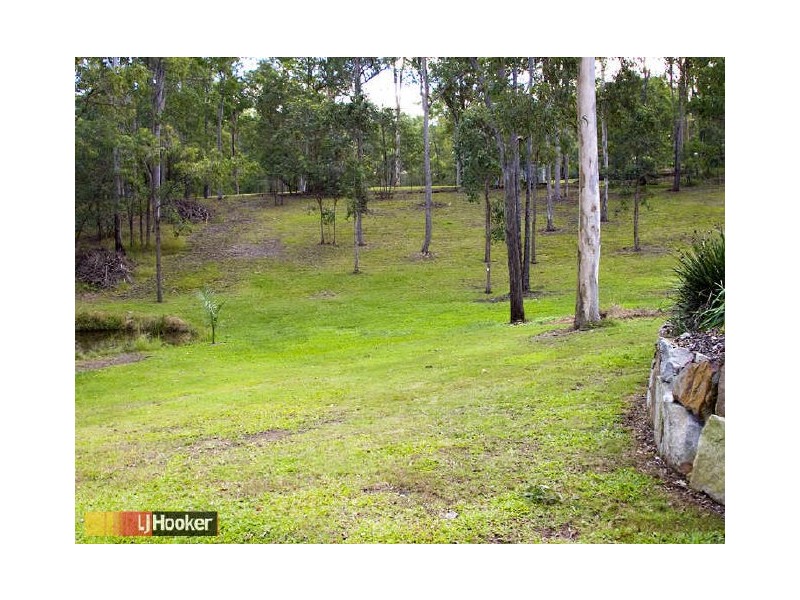 Eatons Hill QLD 4037