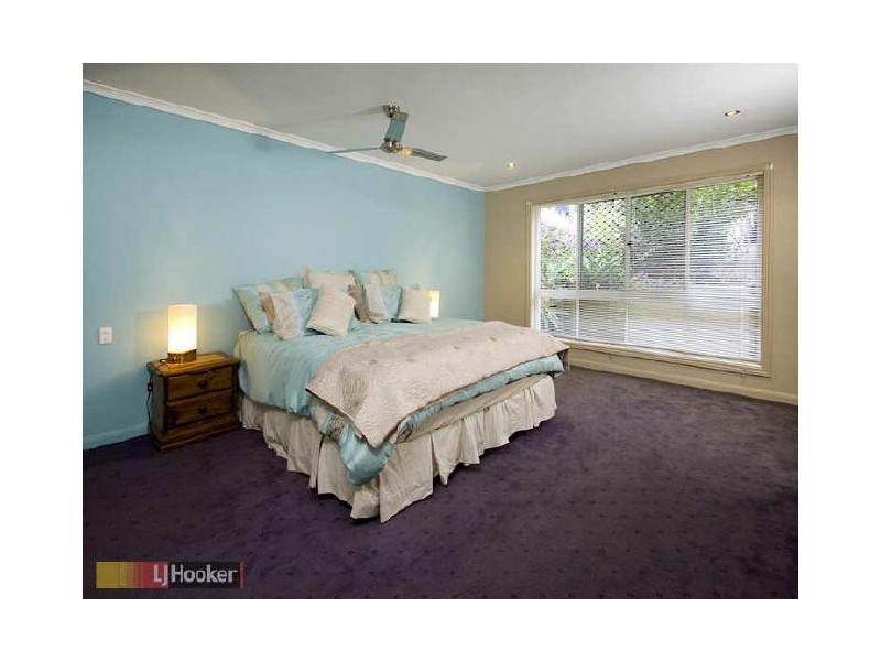 Eatons Hill QLD 4037