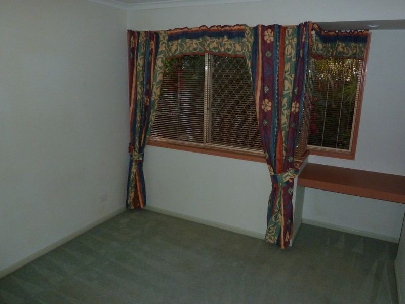 1 Redford Crescent, Mcdowall QLD 4053