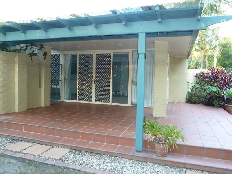 1 Redford Crescent, Mcdowall QLD 4053