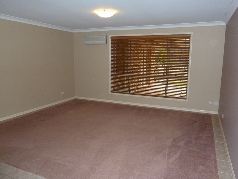 14 Valencia Court, Eatons Hill QLD 4037