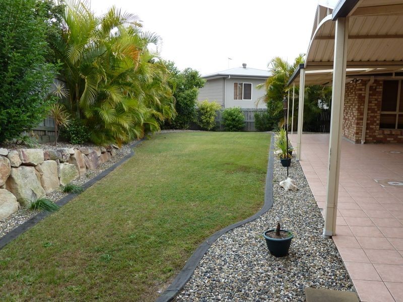 14 Valencia Court, Eatons Hill QLD 4037