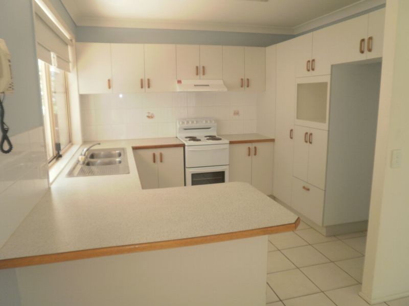 8 Pascali Crescent, Eatons Hill QLD 4037