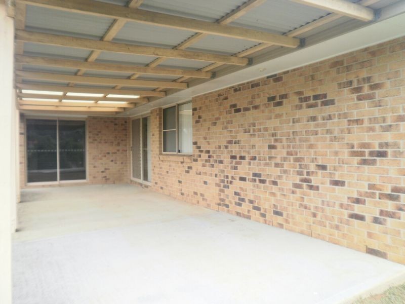 8 Pascali Crescent, Eatons Hill QLD 4037