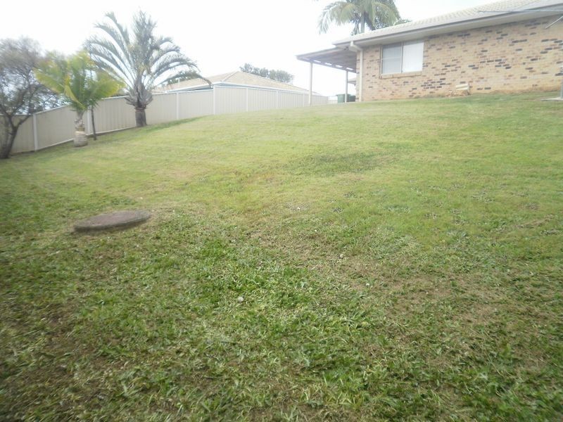 8 Pascali Crescent, Eatons Hill QLD 4037