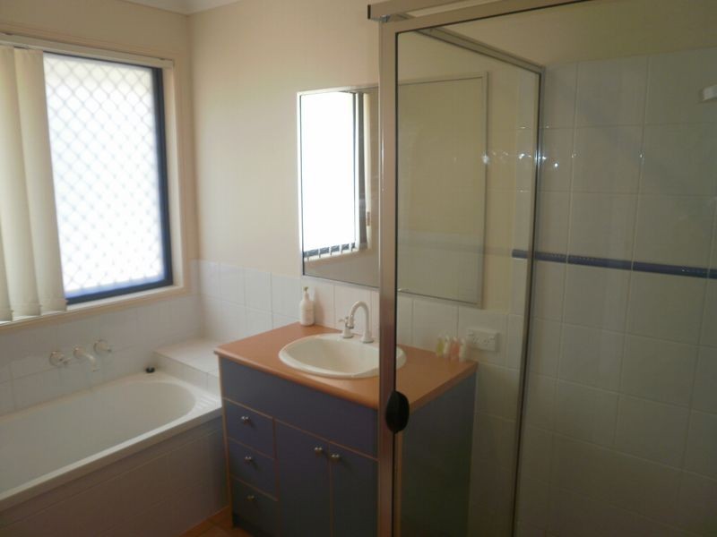 95 Lancewood Drive, Albany Creek QLD 4035