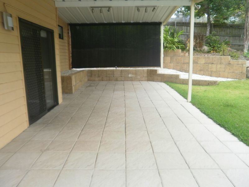 4 Jocasta Street, Eatons Hill QLD 4037