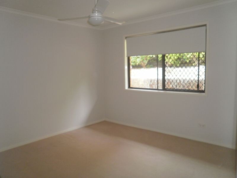 4 Jocasta Street, Eatons Hill QLD 4037