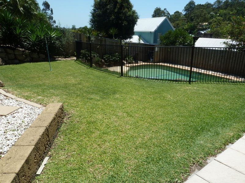 4 Jocasta Street, Eatons Hill QLD 4037