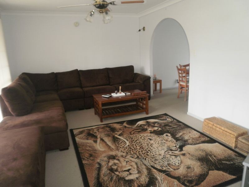 35 Pegasus Avenue, Eatons Hill QLD 4037