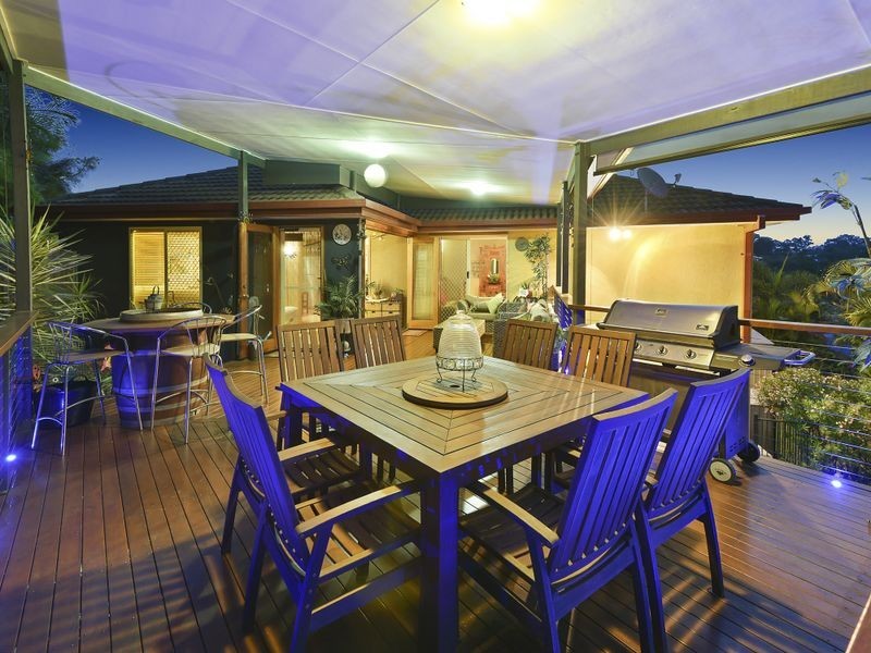 9 Mabella Court, Eatons Hill QLD 4037