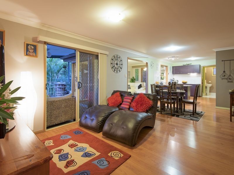 9 Mabella Court, Eatons Hill QLD 4037