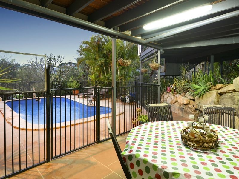 9 Mabella Court, Eatons Hill QLD 4037