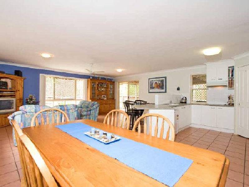 Eatons Hill QLD 4037