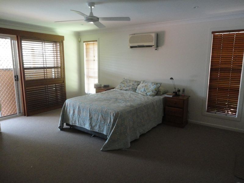 10 Cosmos Place, Bridgeman Downs QLD 4035