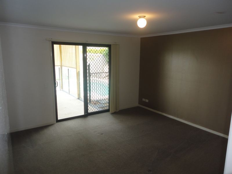 124 Saraband Drive, Eatons Hill QLD 4037