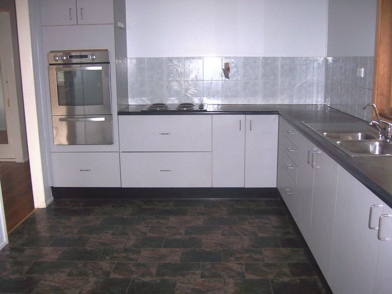 24 Windemere Road, Albany Creek QLD 4035