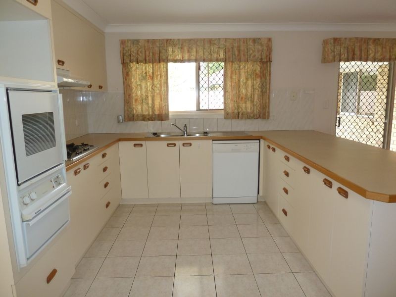 9 Cosme Place, Bridgeman Downs QLD 4035