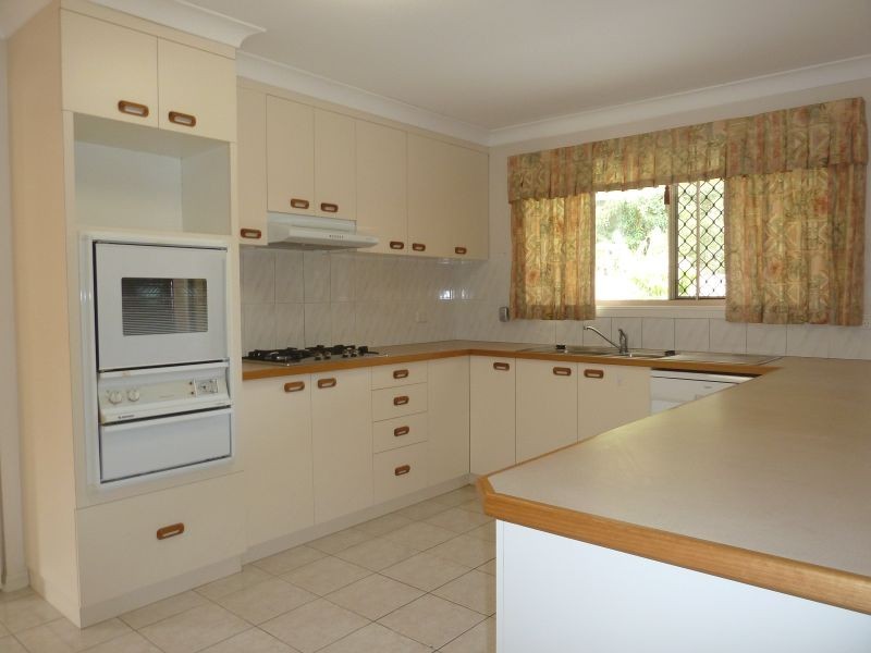 9 Cosme Place, Bridgeman Downs QLD 4035