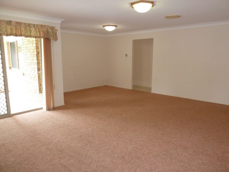 9 Cosme Place, Bridgeman Downs QLD 4035