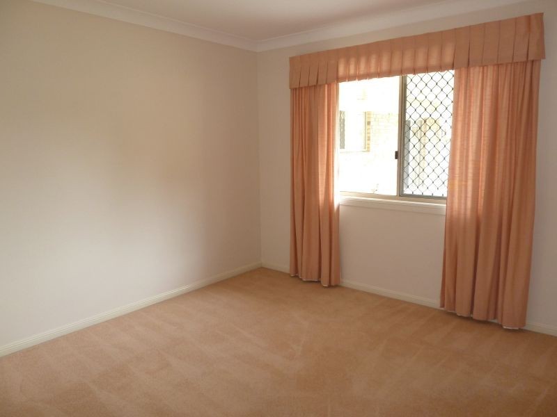 9 Cosme Place, Bridgeman Downs QLD 4035