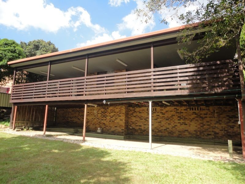 17 Flamingo Drive, Albany Creek QLD 4035