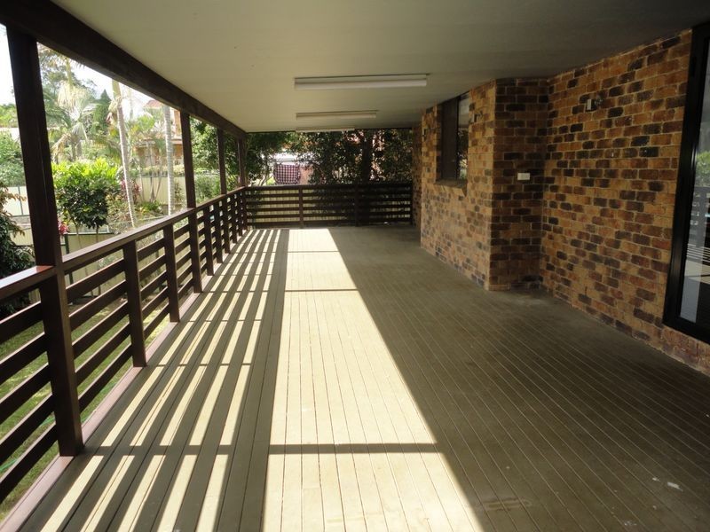 17 Flamingo Drive, Albany Creek QLD 4035