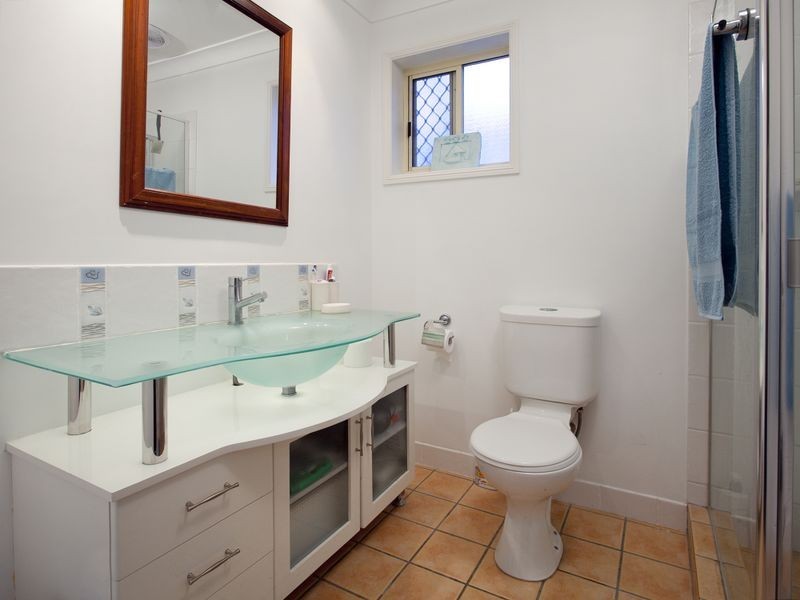 34 Ophelia Crescent, Eatons Hill QLD 4037