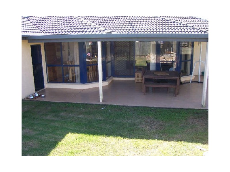 11 Duet Court, Eatons Hill QLD 4037