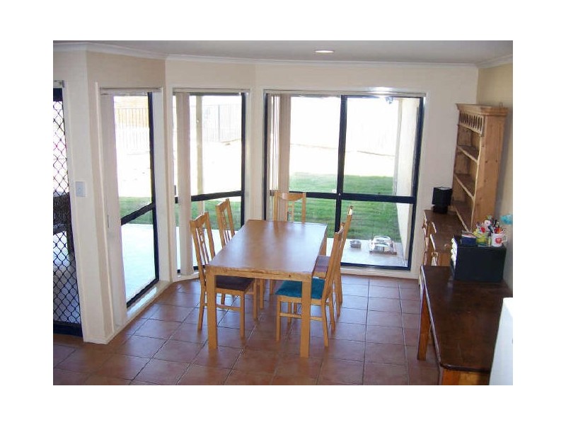 11 Duet Court, Eatons Hill QLD 4037