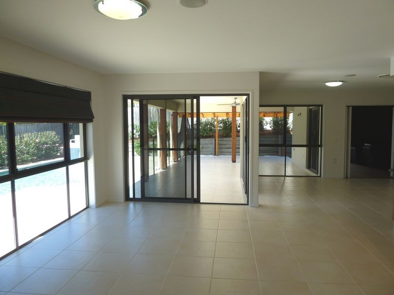 18 Montalcino Place, Bridgeman Downs QLD 4035