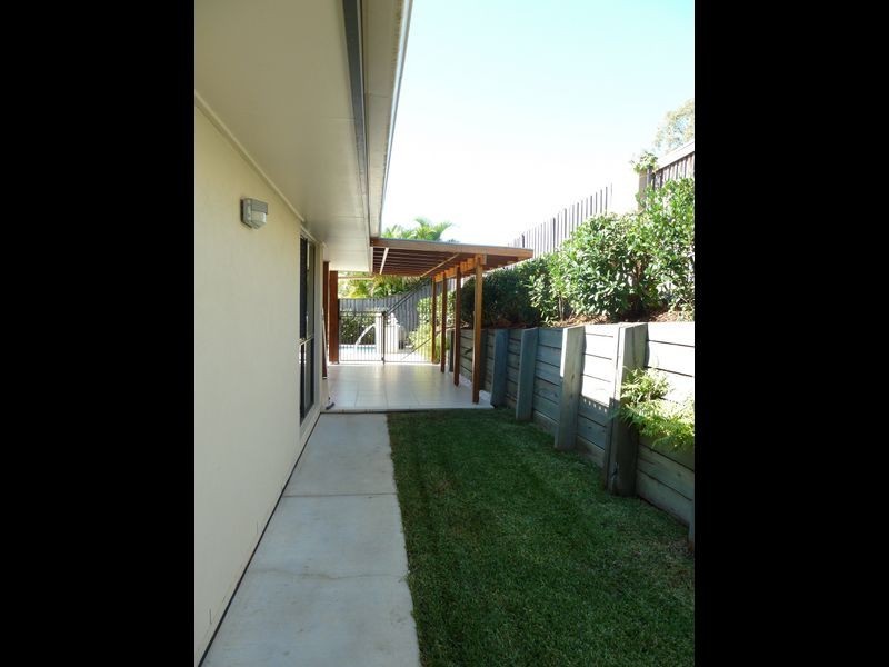 18 Montalcino Place, Bridgeman Downs QLD 4035