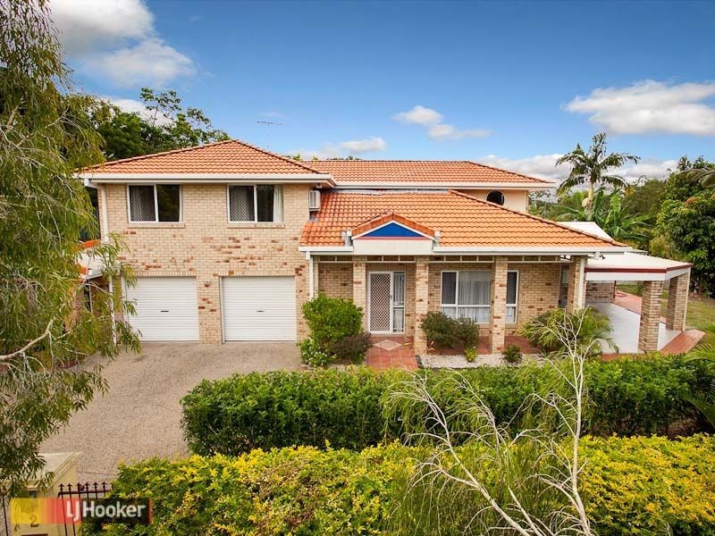 2 Silkyoak Way, Albany Creek QLD 4035