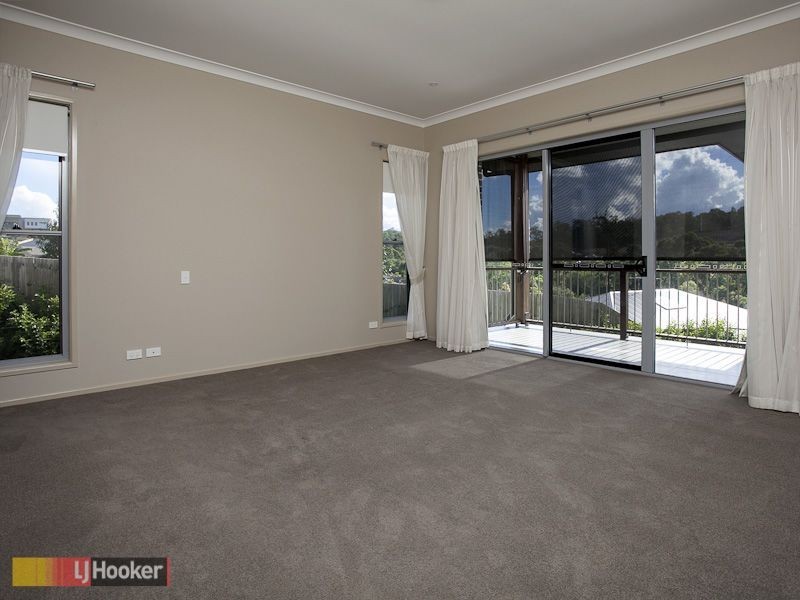 18 Louise Court, Cashmere QLD 4500