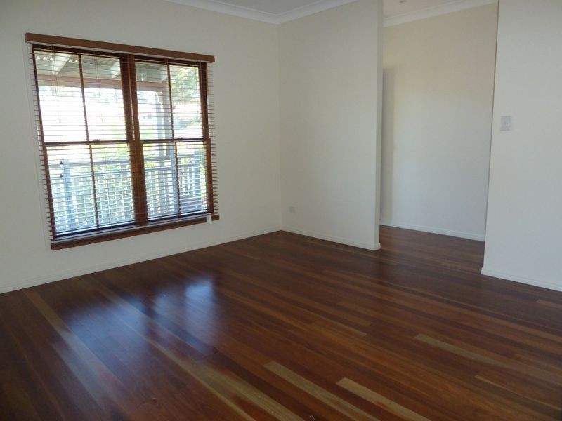 6 Rothschild Street, Eatons Hill QLD 4037