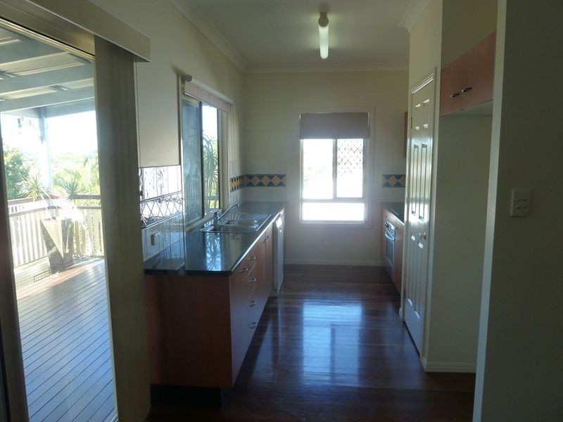 6 Rothschild Street, Eatons Hill QLD 4037