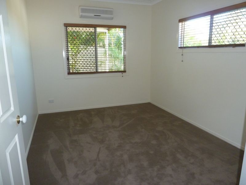 6 Rothschild Street, Eatons Hill QLD 4037