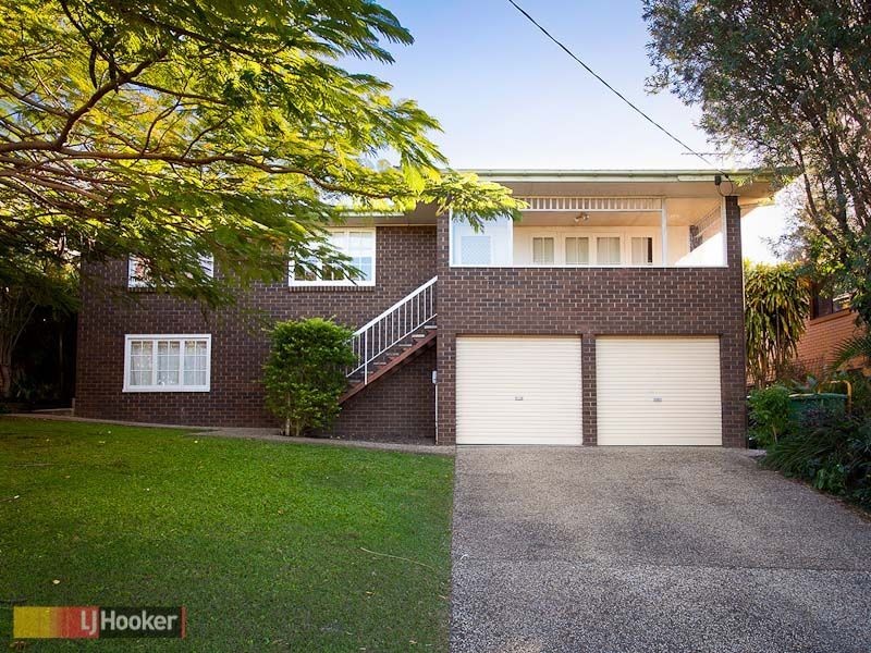 4 Olympus Court, Eatons Hill QLD 4037