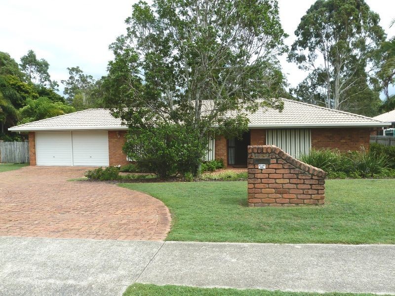 16 Oakmont Crescent, Albany Creek QLD 4035