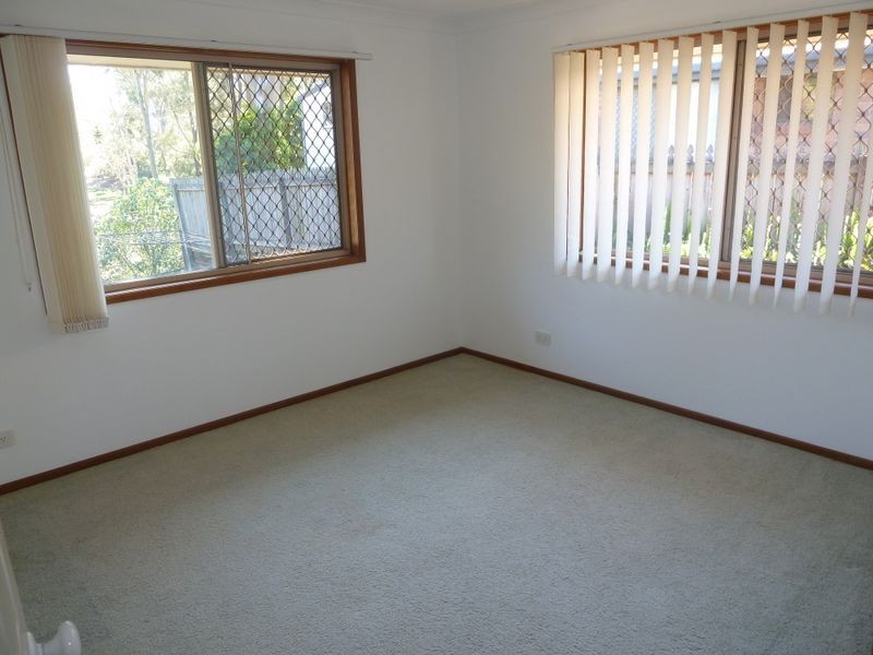 16 Oakmont Crescent, Albany Creek QLD 4035