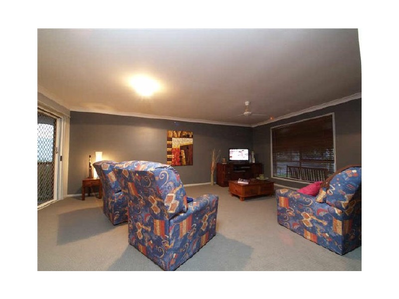 8 Narrabeen Road, Albany Creek QLD 4035