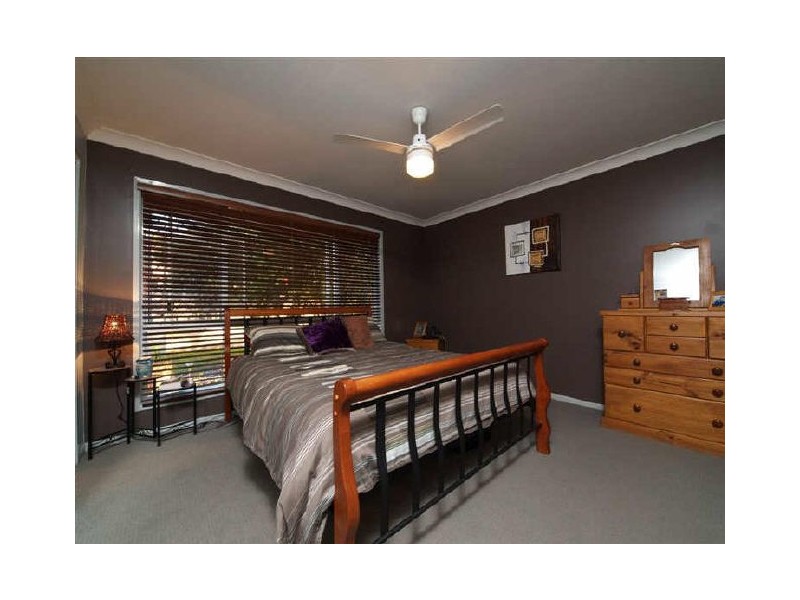 8 Narrabeen Road, Albany Creek QLD 4035