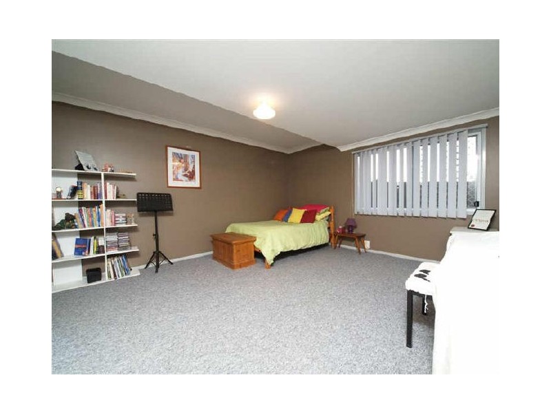 8 Narrabeen Road, Albany Creek QLD 4035