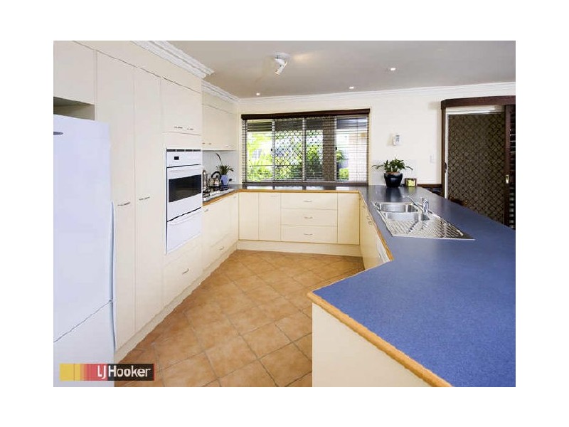 Eatons Hill QLD 4037